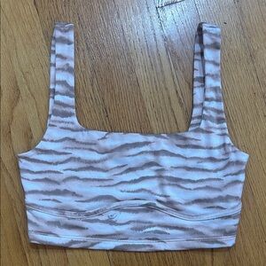 Forever 21 Beige and White Crop Top